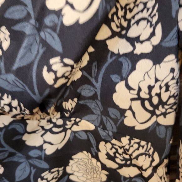 Nasty Gal Collection Black/tan floral Size 4 NWT - Picture 3 of 10